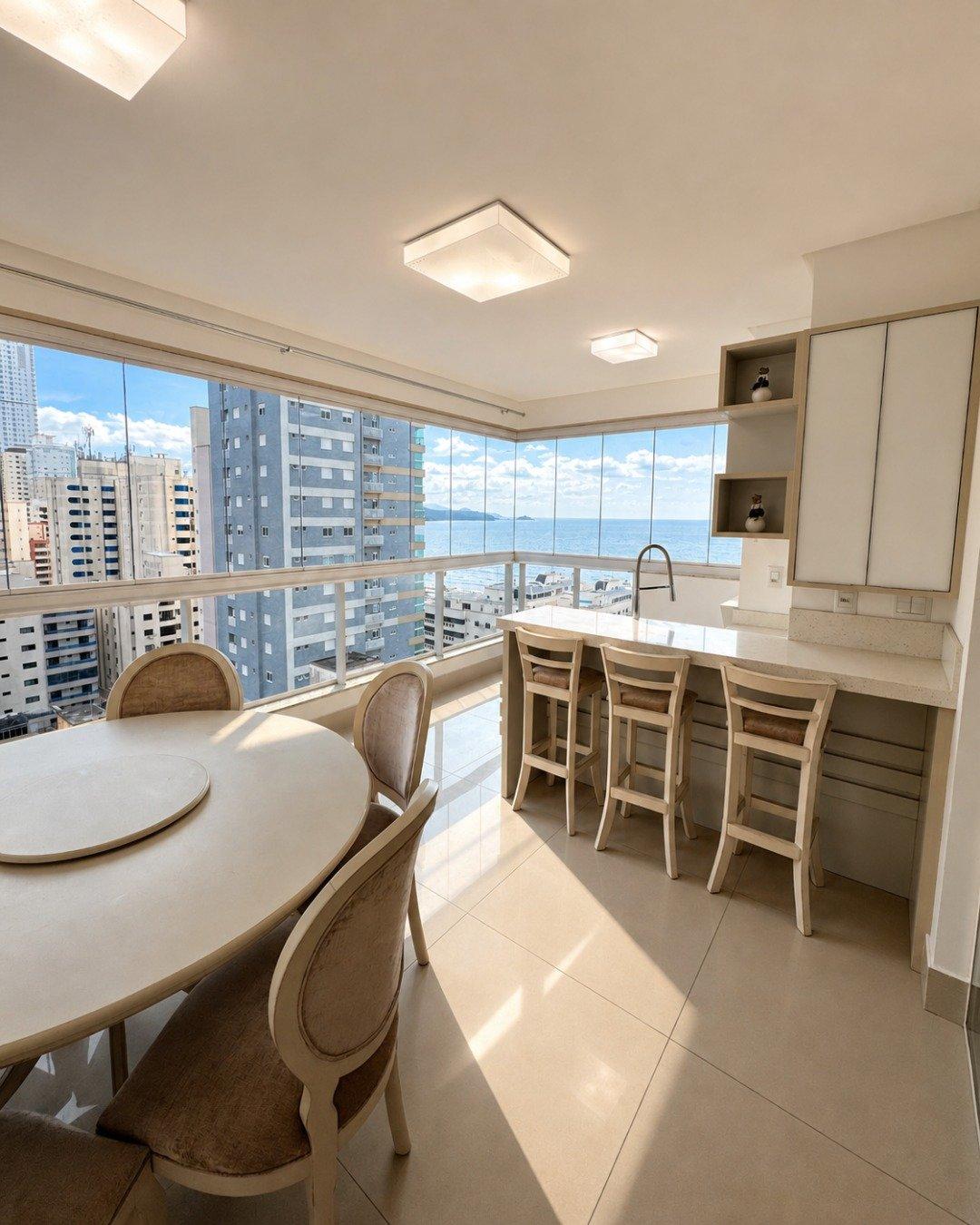Foto 2 de Apartamento à venda com 4 quartos – Edifício Via Veneto, Meia Praia, Itapema